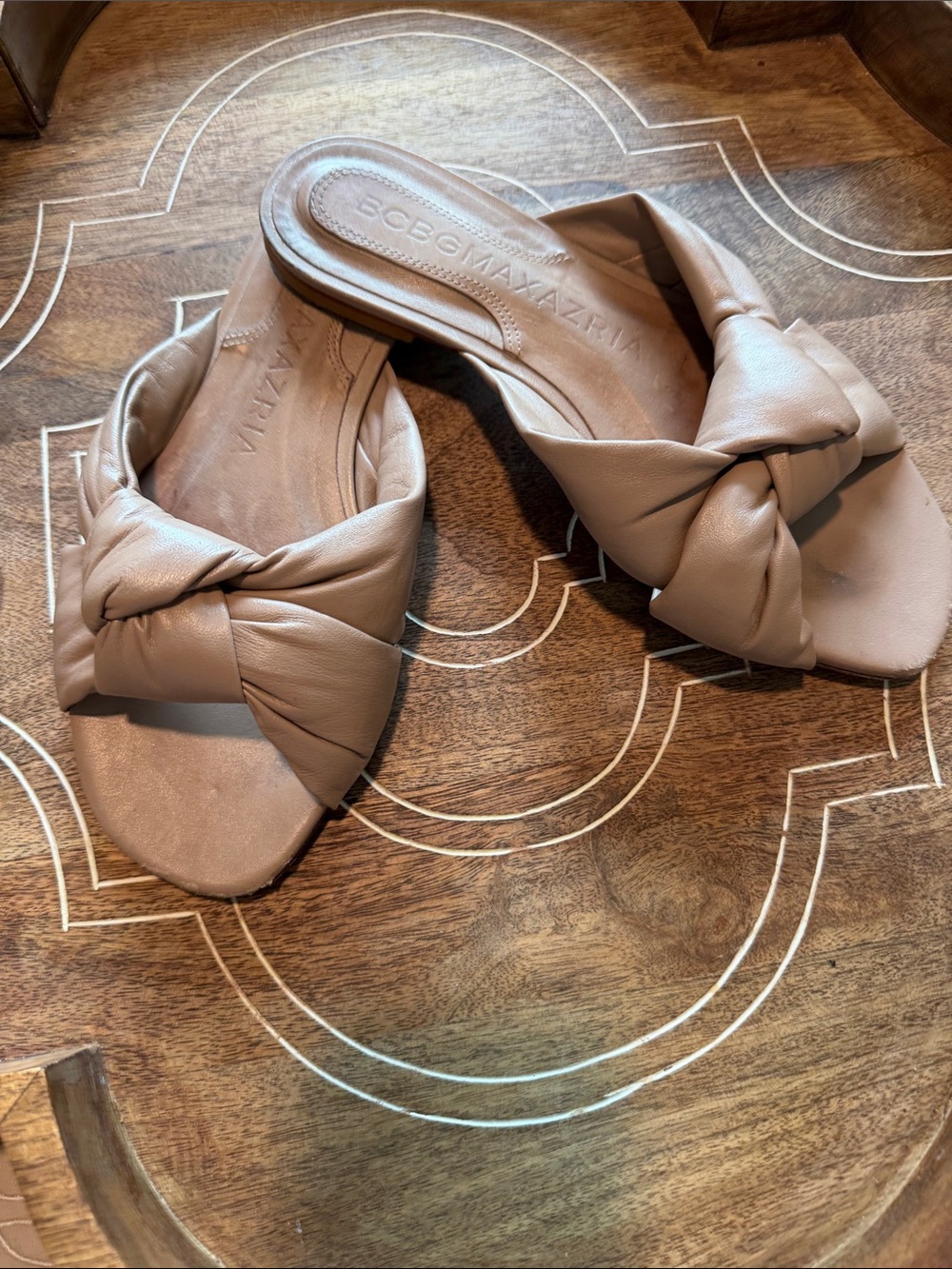 BCBGMaxAzria Nude Taupe Knotted Leather Slide Mules